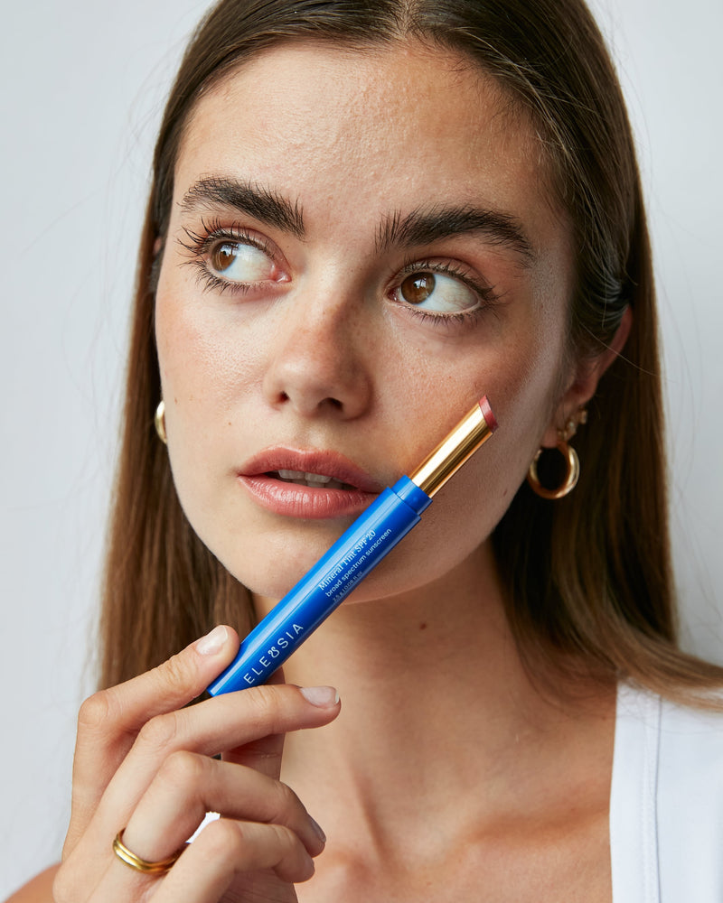 Mineral Lip Tint SPF 20 (Sunny Lotus)
